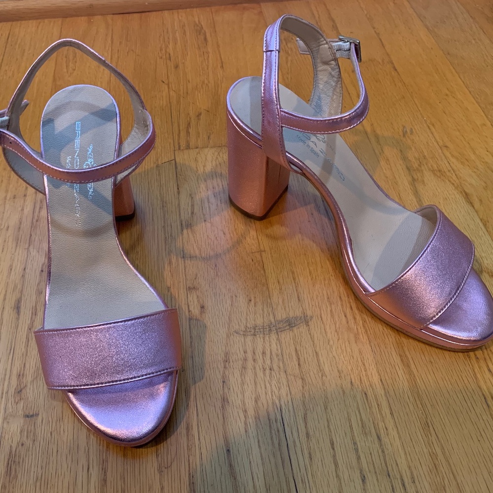 Brenda Zaro Metallic Pink Heels